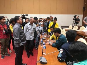 Ini Hasil Kesepakatan Audiensi Mahasiswa Tolak RUU KUHP dengan Sekjen DPR