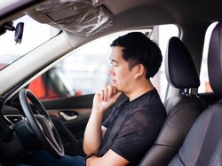 Nih Daftar Mobil Bekas Rp 200 Jutaan, Bisa Beli Camry Hybrid Lho!