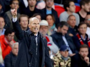 Barcelona Kejar Kemenangan Pertama atas Zinedine Zidane di Camp Nou