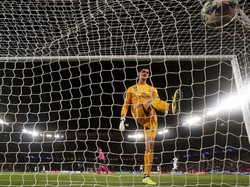 Sakit Perut Bikin Berat Badan Courtois Turun