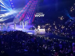 Nyanyi Lagu Dewa 19, Dul Jaelani Duet Mesra Bareng Aaliyah Massaid