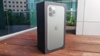 Unboxing iPhone 11 Pro Midnight Green