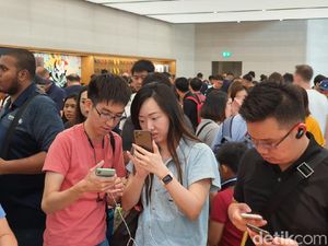 Jajal iPhone 11, Ratusan Orang Serbu Apple Orchard