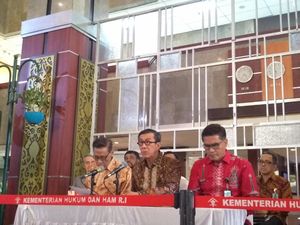 Soal Pasal Penghinaan ke Presiden, Menkum: Kritik Kebijakan Tak Masalah Soal Pasal Penghinaan ke Presiden, Menkum: Kritik Kebijakan Tak Masalah