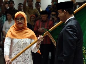 Anies Lantik Pengurus Kadin DKI Jakarta Anies Lantik Pengurus Kadin DKI Jakarta