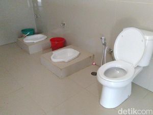 Stasiun Ciamis Jadi Viral: Ada Toilet Tanpa Sekat Stasiun Ciamis Jadi Viral: Ada Toilet Tanpa Sekat