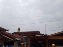 Karhutla di Riau Belum Padam, Kabut Asap Muncul di Padangsidimpuan