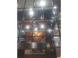 Kaca-kaca Gedung KPK Kotor Kena Lemparan Telur Pendemo