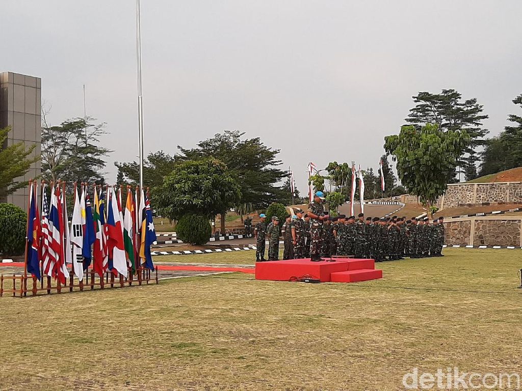 ADMM Plus 2019 Ditutup, TNI Harap Kerja Sama Pertahanan ASEAN Makin Baik ADMM Plus 2019 Ditutup, TNI Harap Kerja Sama Pertahanan ASEAN Makin Baik