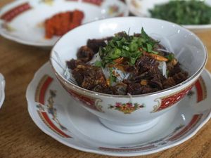 Soto Padang hingga Yamin Legendaris Ada di Dekat Halte Pasar Baru Soto Padang hingga Yamin Legendaris Ada di Dekat Halte Pasar Baru
