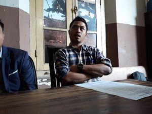 Nico Sebut Kasus yang Membelitnya Karena Balas Dendam Mantan Istri Nico Sebut Kasus yang Membelitnya Karena Balas Dendam Mantan Istri