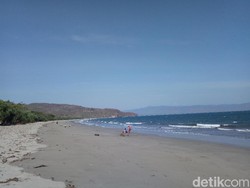 Disbudpar Dompu Sebut Pungutan Rp 30 Ribu di Pantai Ria Ilegal