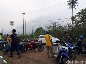 Kabut Asap Selimuti Pulau Natuna Kepri, Jadwal Penerbangan Terganggu Kabut Asap Selimuti Pulau Natuna Kepri, Jadwal Penerbangan Terganggu