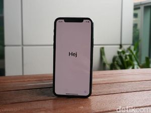 Tombol Home iPhone Hilang, Trump Protes Apple