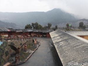 TWA Tangkuban Perahu Tutup, Pedagang Jual Harta untuk Sambung Hidup