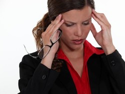 Kerugian Ekonomi Akibat Migrain Bikin Singapura Sakit Kepala