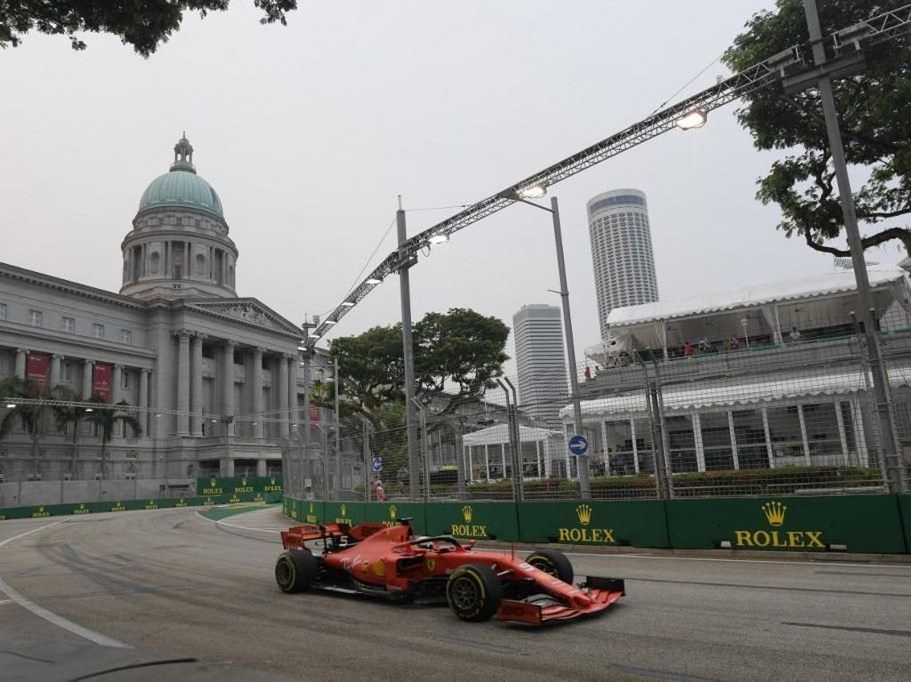 Seputar F1 GP Singapura yang Sempat Terancam Kabut Asap Seputar F1 GP Singapura yang Sempat Terancam Kabut Asap