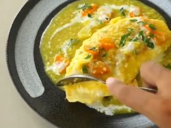 Begini Cara Ribet Bikin Mie Instan Gaya Restoran