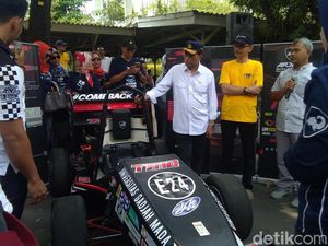 Di UGM, Menhub Bicara Transportasi dan Logistik 4.0