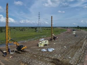 Pembangunan Jalan Tol Trans Sumatera Pakai Teknologi VCM, Apa Itu?
