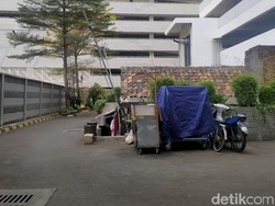 Soal Rumah Tua di Kompleks Apartemen, Pengelola: Penghuni Tak Terganggu