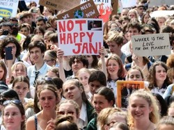 Ratusan Ribu Warga dan Pelajar Australia Turun ke Jalan Protes Perubahan Iklim