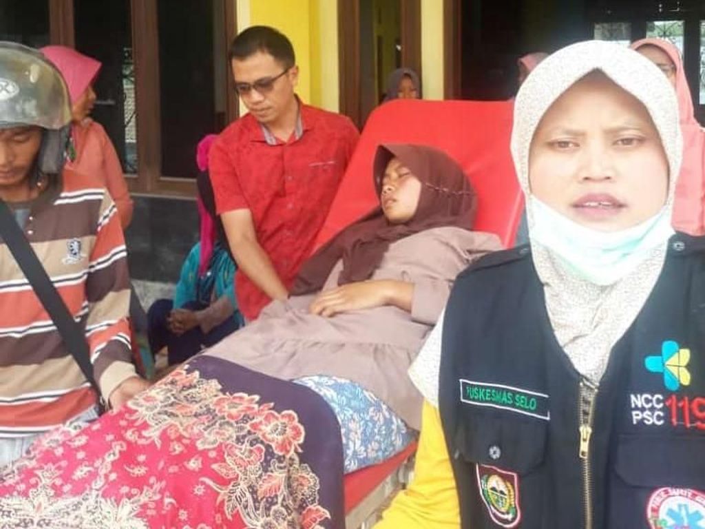 Ratusan Orang Diduga Keracunan Makanan di Boyolali Ratusan Orang Diduga Keracunan Makanan di Boyolali