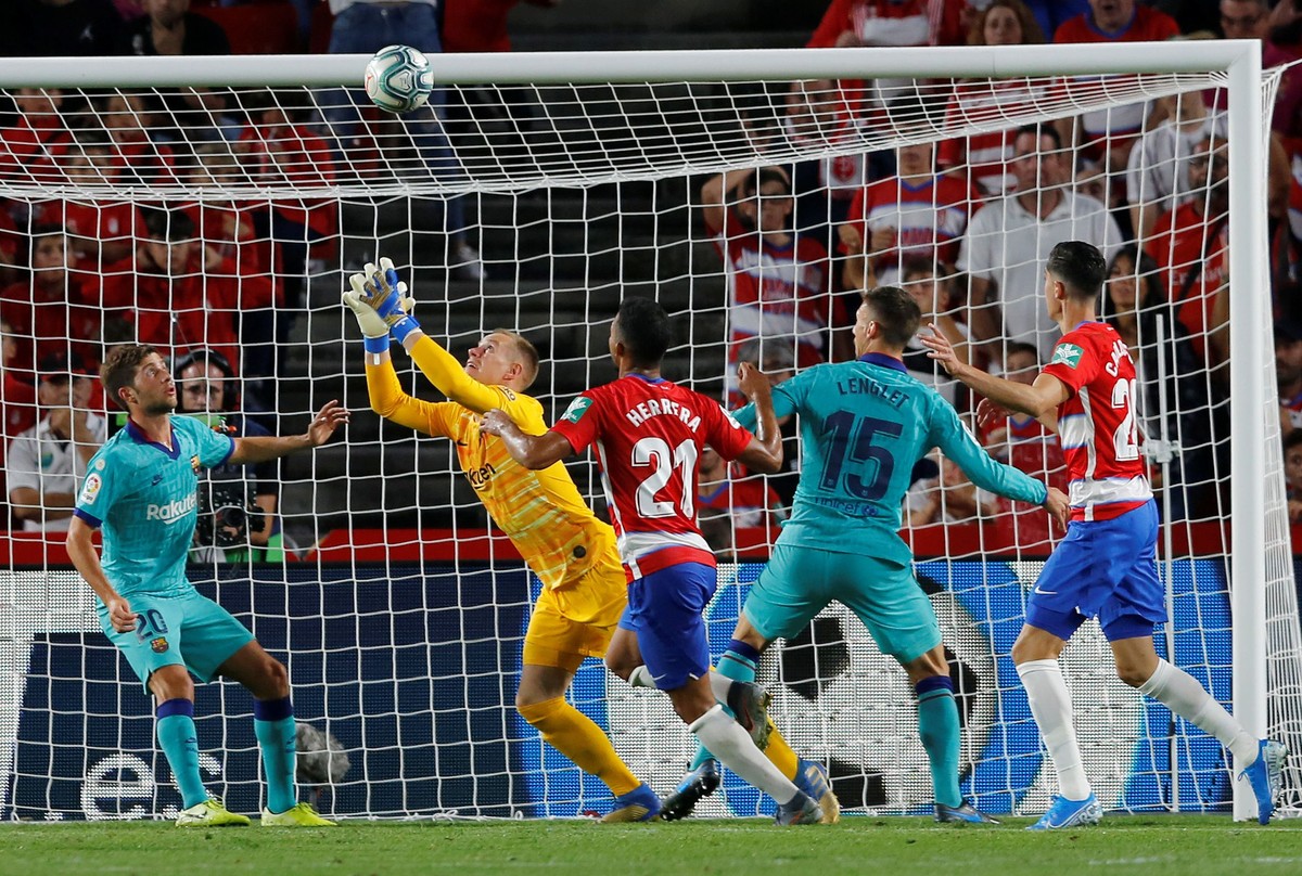 Barcelona digebuk Granada 0-2. Foto: Marcelo Del Pozo / Reuters