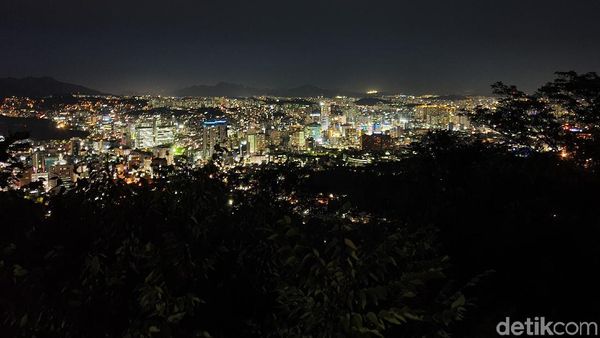Gelap-gelapan di Korea Pakai Kamera Galaxy Note 10+