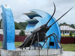 Tugu Lobster yang Jadi Kebanggaan Warga Sinabang