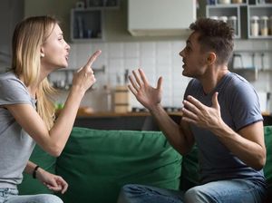 Sudah Jelas Selingkuh Tapi Tidak Merasa Bersalah Sudah Jelas Selingkuh Tapi Tidak Merasa Bersalah