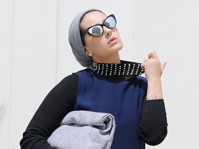 6 Selebgram yang Jadi Kontroversi karena Lepas Hijab