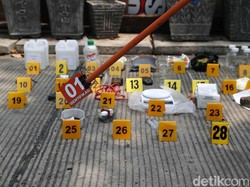 Yang Perlu Diketahui dari Penggerebekan Terduga Teroris Hari ini