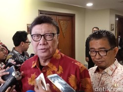 Situs Kemendagri Dibajak, Tjahjo Pastikan Data Kependudukan Aman