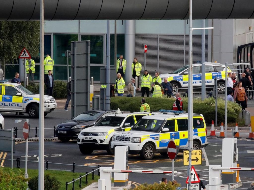 Paket Mencurigakan di Stasiun Kereta Bandara Manchester, 1 Pria Ditangkap