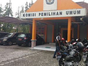 KPU Lamongan Optimistis Pilbup Tepat Waktu Meski 3 Kali Usulkan Anggaran KPU Lamongan Optimistis Pilbup Tepat Waktu Meski 3 Kali Usulkan Anggaran