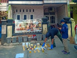 Penampakan Barang Bukti Teroris di Jakut: Bahan Peledak TATP-Senpi