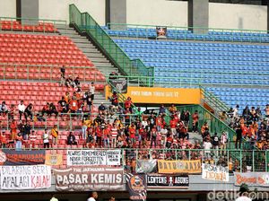 Jakmania, Persija Masih Terus Butuh Dukunganmu