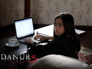 Sinopsis Danur 3: Sunyaruri, Tayang Malam Ini di Trans7 Sinopsis Danur 3: Sunyaruri, Tayang Malam Ini di Trans7