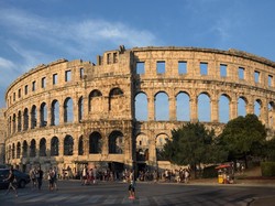 Jangan Salah, Ini Kembarannya Aneka Wisata Ikonik Dunia