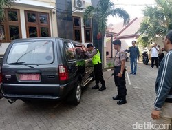 Terjebak 2 Hari dalam Mobil Terkunci, Perempuan di Tuban Tewas