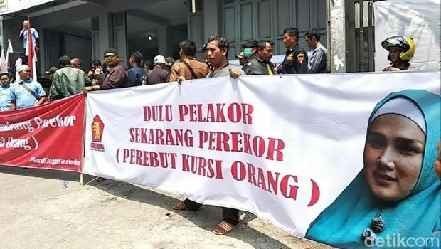 Mulan Jameela disebut perekor