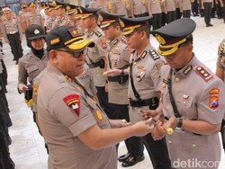 Polda Jatim Mutasi 32 Kapolres dan Perwira Menengah