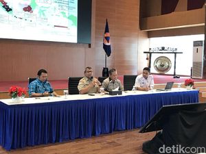 Warga yang Terkena ISPA Akibat Karhutla Capai 919 Ribu Orang Warga yang Terkena ISPA Akibat Karhutla Capai 919 Ribu Orang