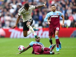 Terus menekan, MU nyatanya tetap kesulitan mencetak gol penyama kedudukan. Istimewa/Jordan Mansfield/Getty Images.