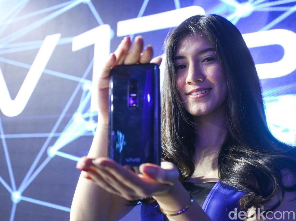 Vivo Rilis Ponsel Lipat di Barcelona? Vivo Rilis Ponsel Lipat di Barcelona?