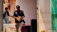 Jadi Tontonan Emak-emak, Ini TKP Penangkapan Terduga Teroris di Bekasi