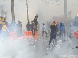 Gas Air Mata Dilarang untuk Perang, Dipakai Buat Sipil