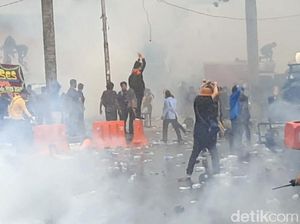 Gas Air Mata Dilarang untuk Perang, Dipakai Buat Sipil Gas Air Mata Dilarang untuk Perang, Dipakai Buat Sipil