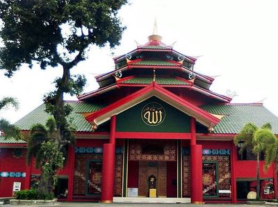Foto: 7 Tempat Wisata Unik di Surabaya, Ada Museum Santet
